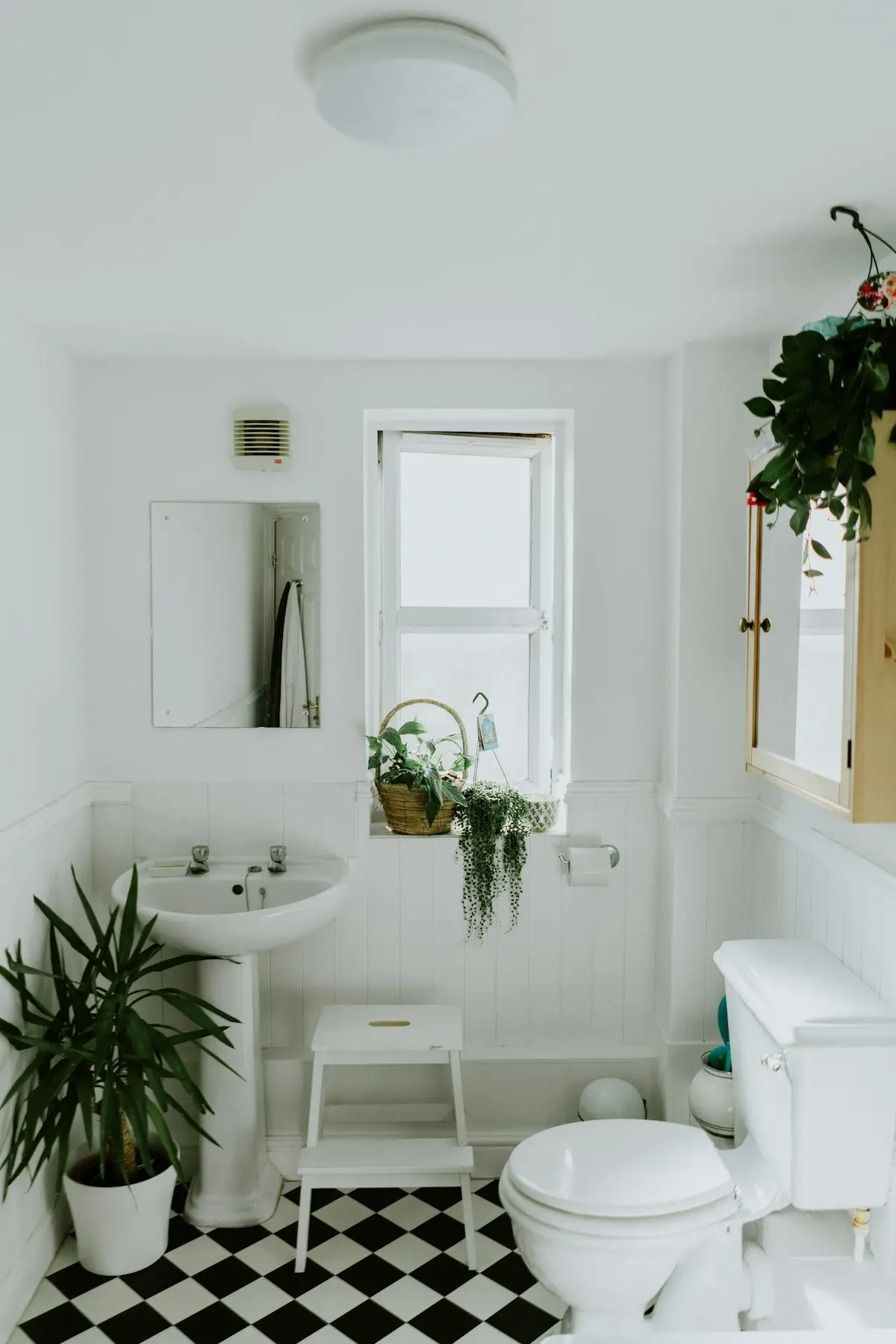 Bathroom Remodel Costs in Southern California: A Guide
