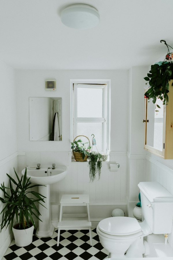 Bathroom Remodel Costs in Southern California: A Guide